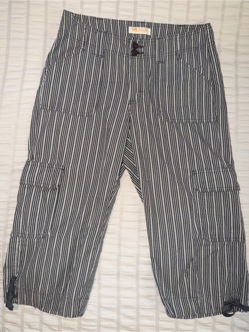Lee Women's Black and White Striped Capris